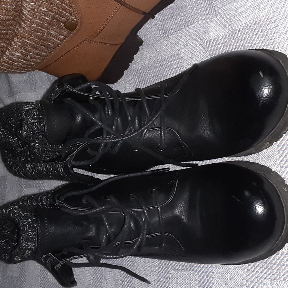 Jessica Cline Ankle Boots black. Excellent, size 8